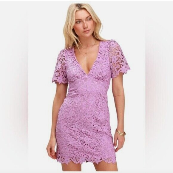 Lulu’s Sweetie Lavender Lace Flower Dress Womens Extra Small V-Neck - Picture 1 of 15